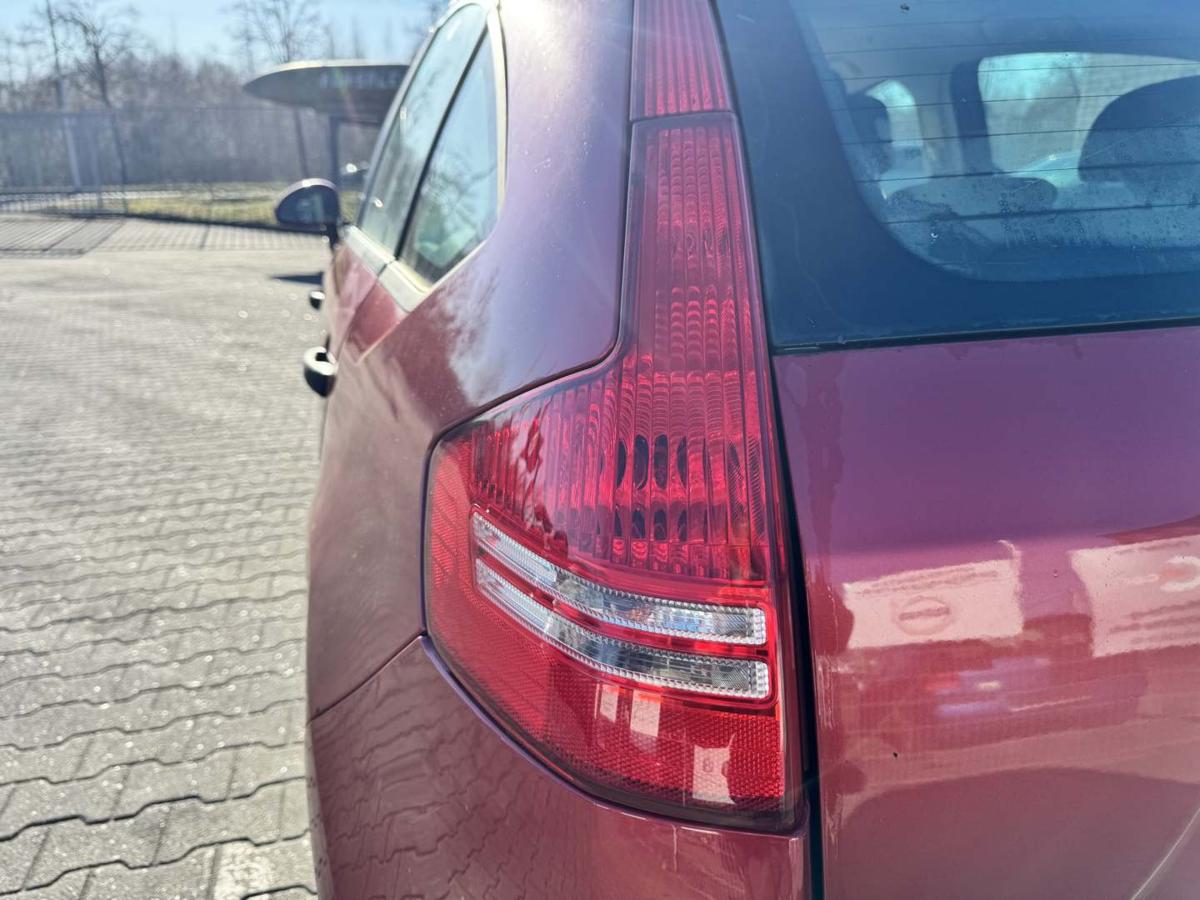 Citroen C4 original R&uuml;cklicht R&uuml;ckleuchte Schlussleuchte links 5-T&uuml;rer Bj.2007